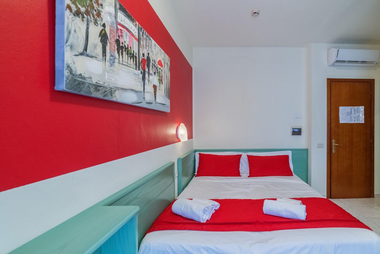 Hotel Airone (Adults Only) Bibione Exterior photo