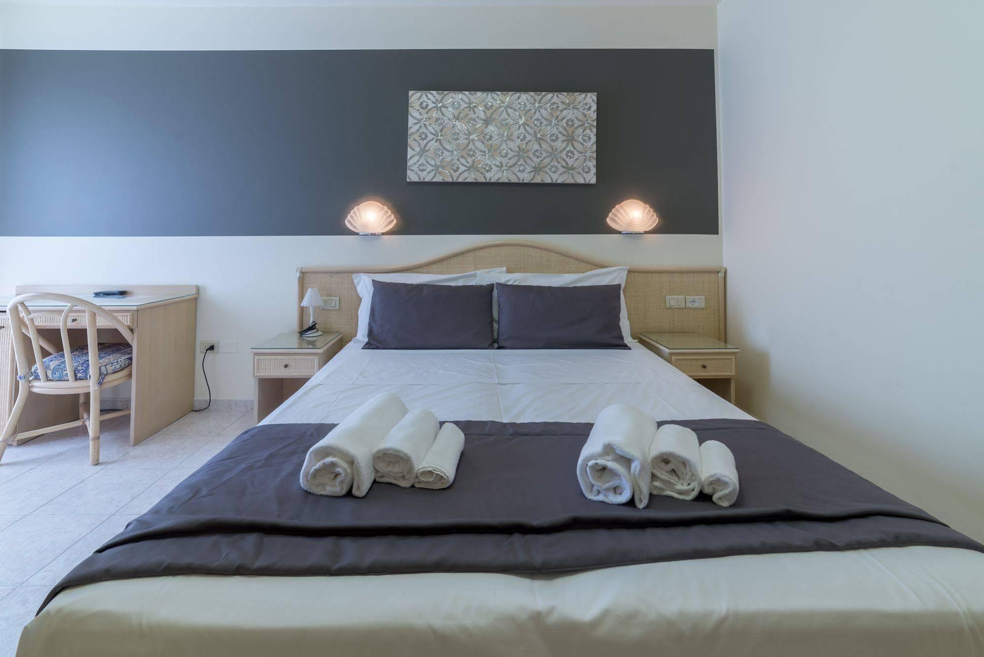 Hotel Airone (Adults Only) Bibione Exterior photo