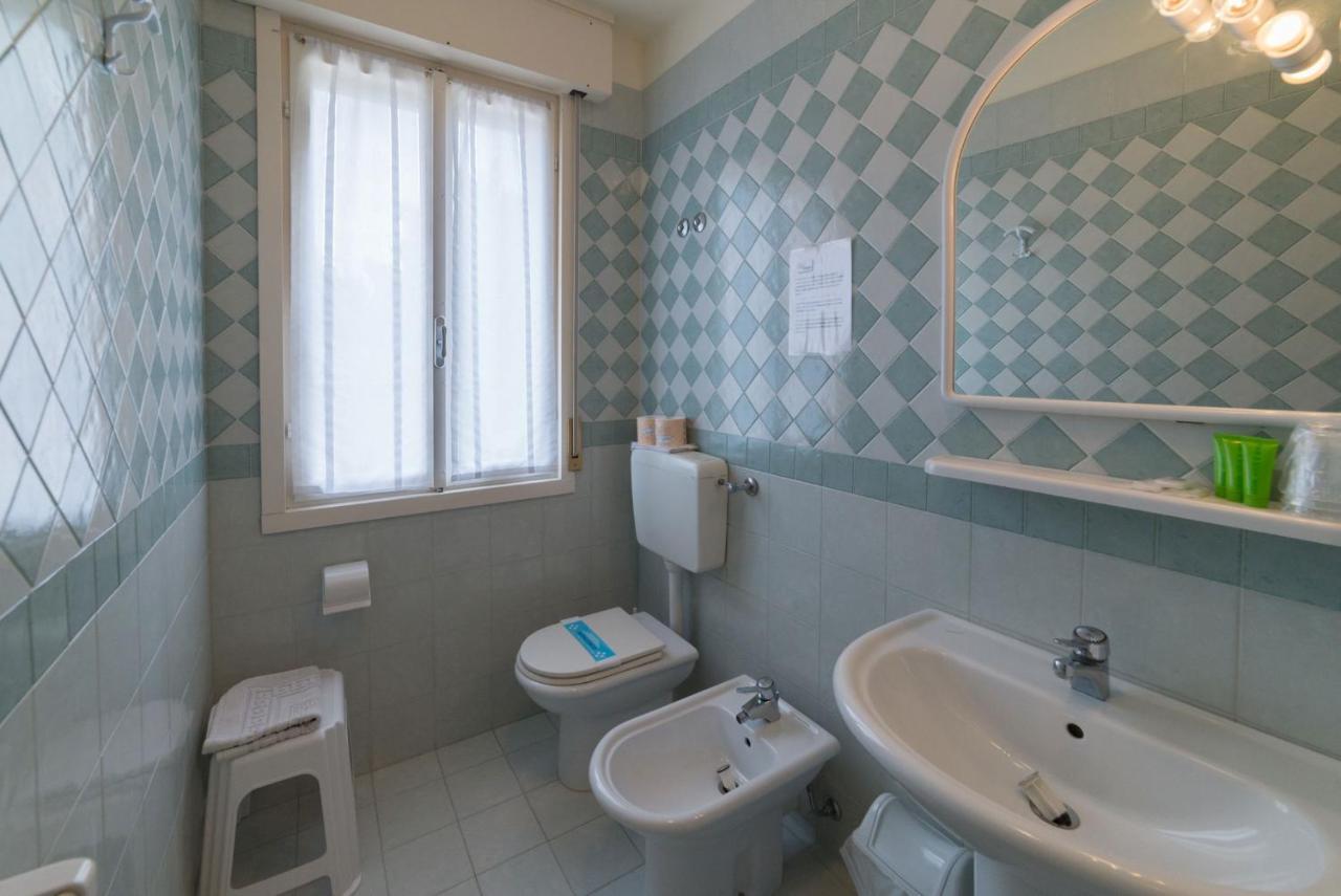 Hotel Airone (Adults Only) Bibione Exterior photo